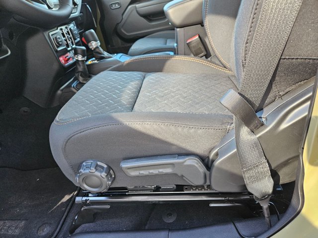 New 2026 Jeep Gladiator Mojave w/ Safety Group AWD/4WD image 4