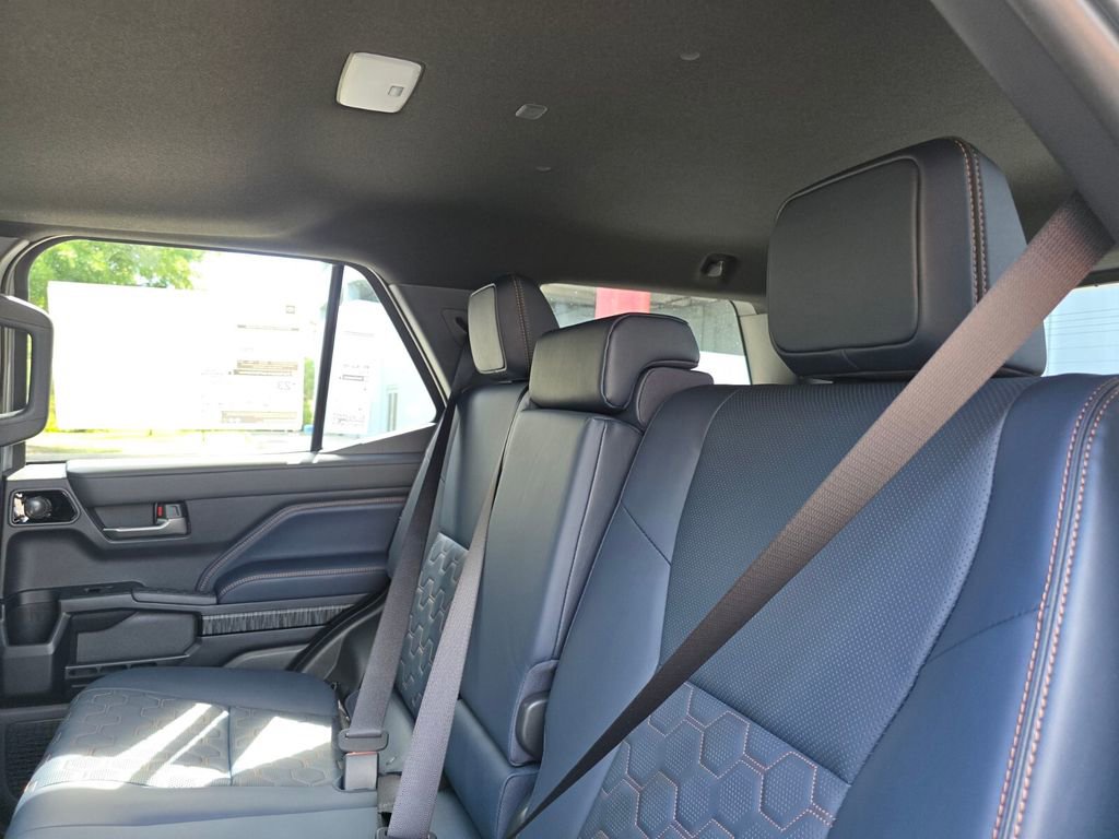 New 2026 Toyota 4Runner Platinum AWD/4WD image 20