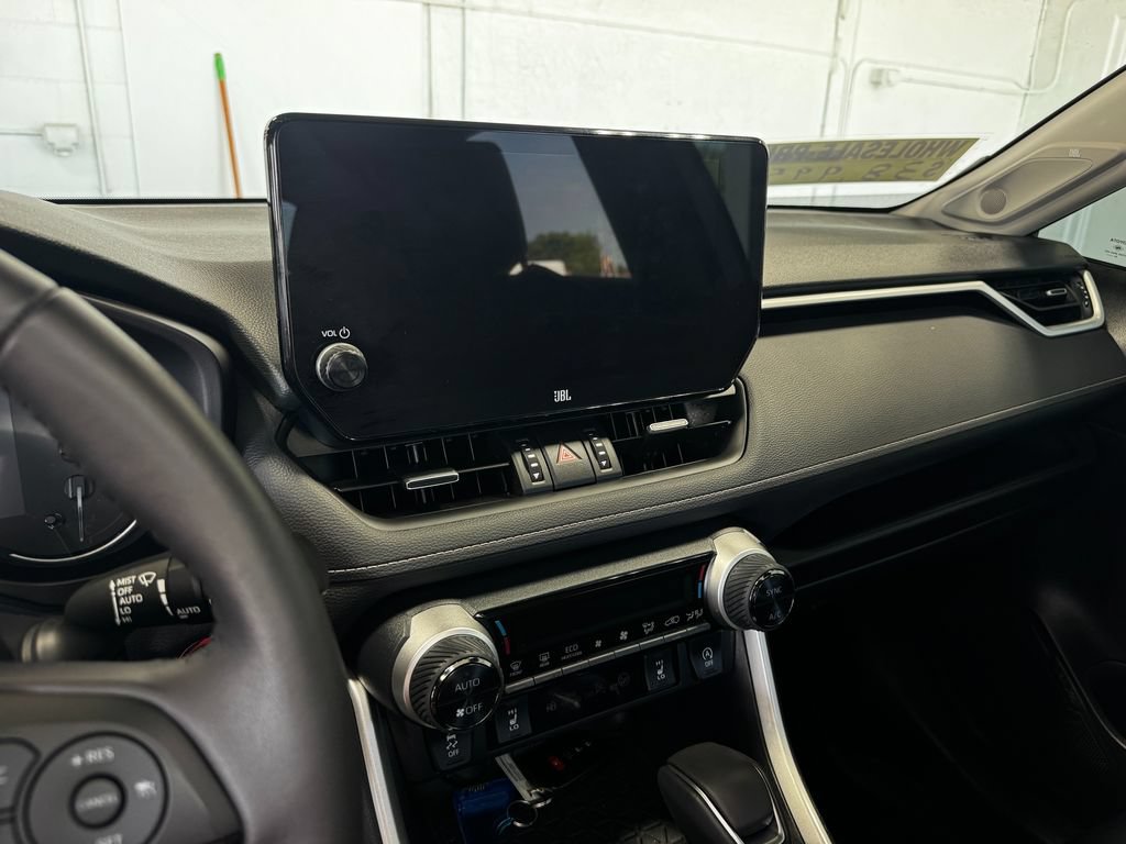 Used 2025 Toyota RAV4 XLE Premium w/ Weather Package AWD/4WD image 18