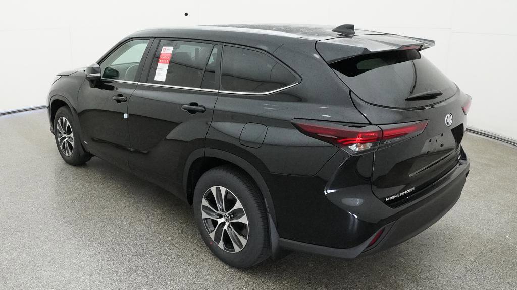 New 2026 Toyota Highlander XLE image 22