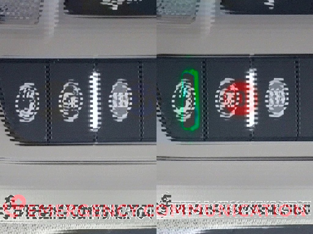 Used 2023 Chevrolet Equinox LT image 26