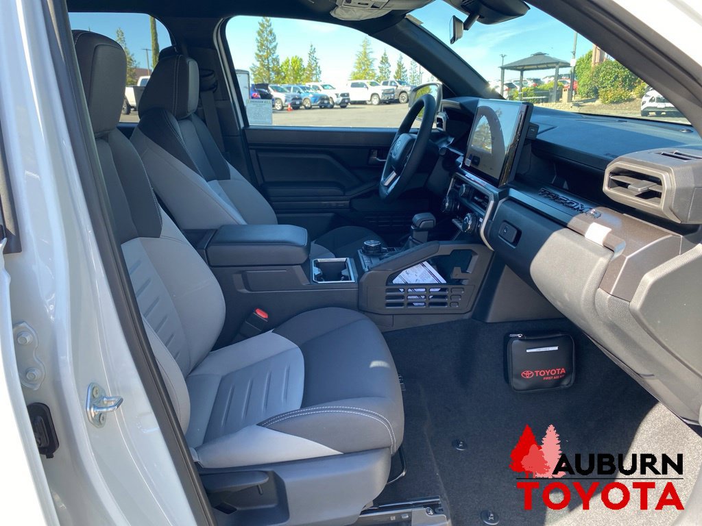 New 2026 Toyota Tacoma TRD Off-Road AWD/4WD image 11
