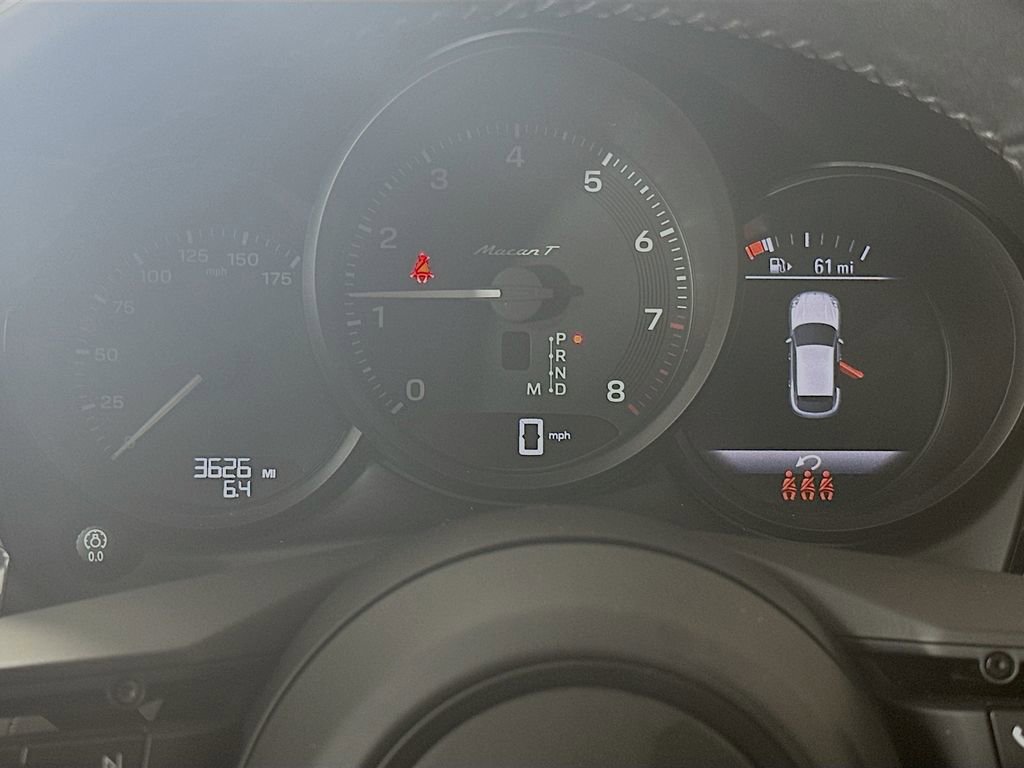 New 2026 Porsche Macan Turbo AWD/4WD image 13