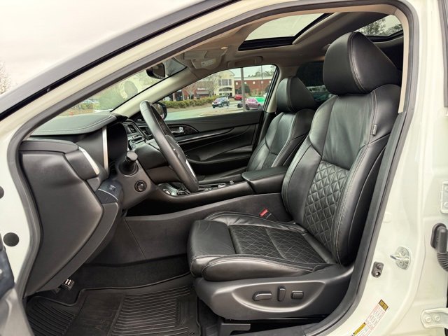Used 2022 Nissan Maxima Platinum w/ Sport Mat Group image 13