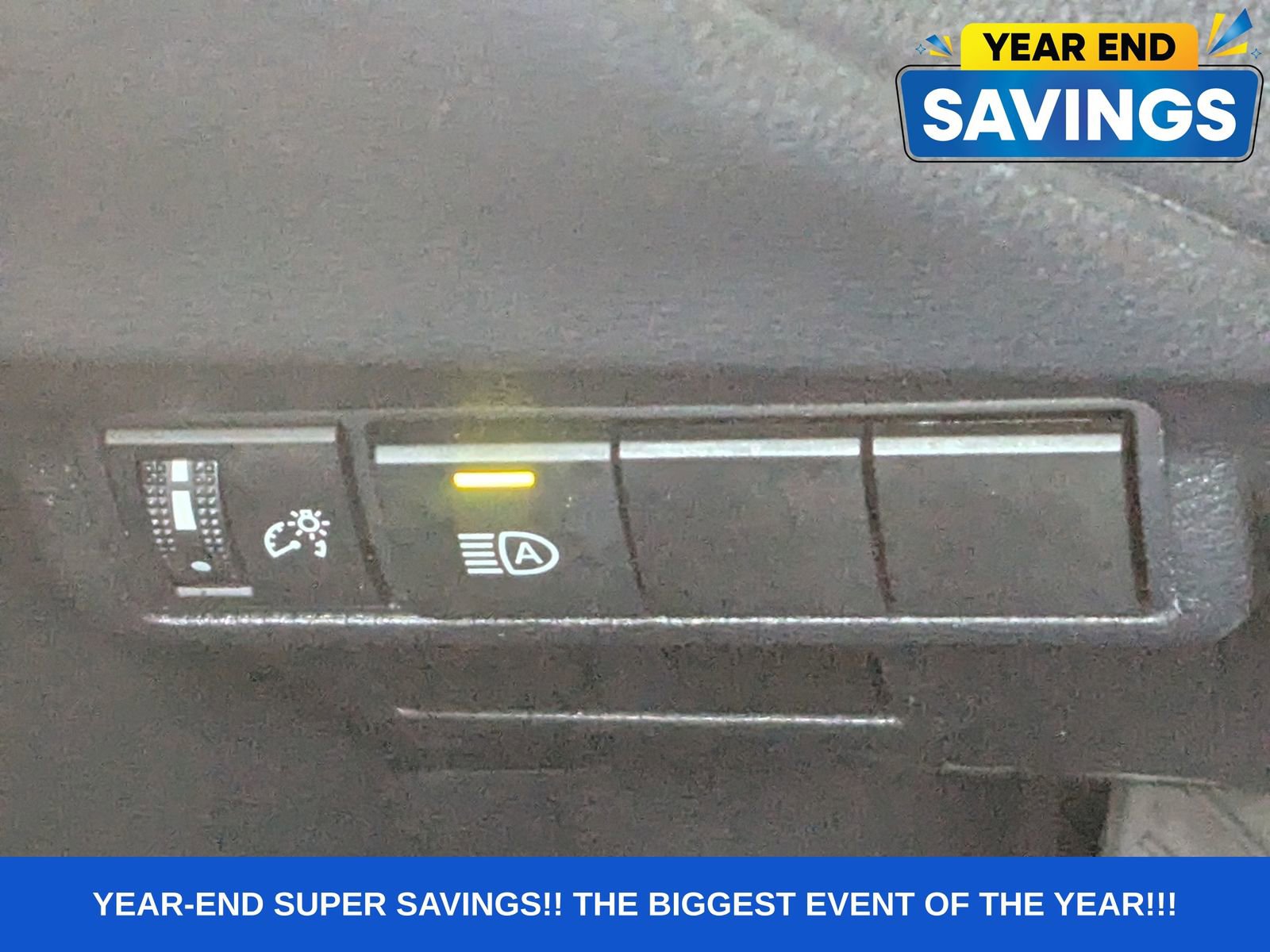 Used 2024 Toyota Corolla Cross LE image 34