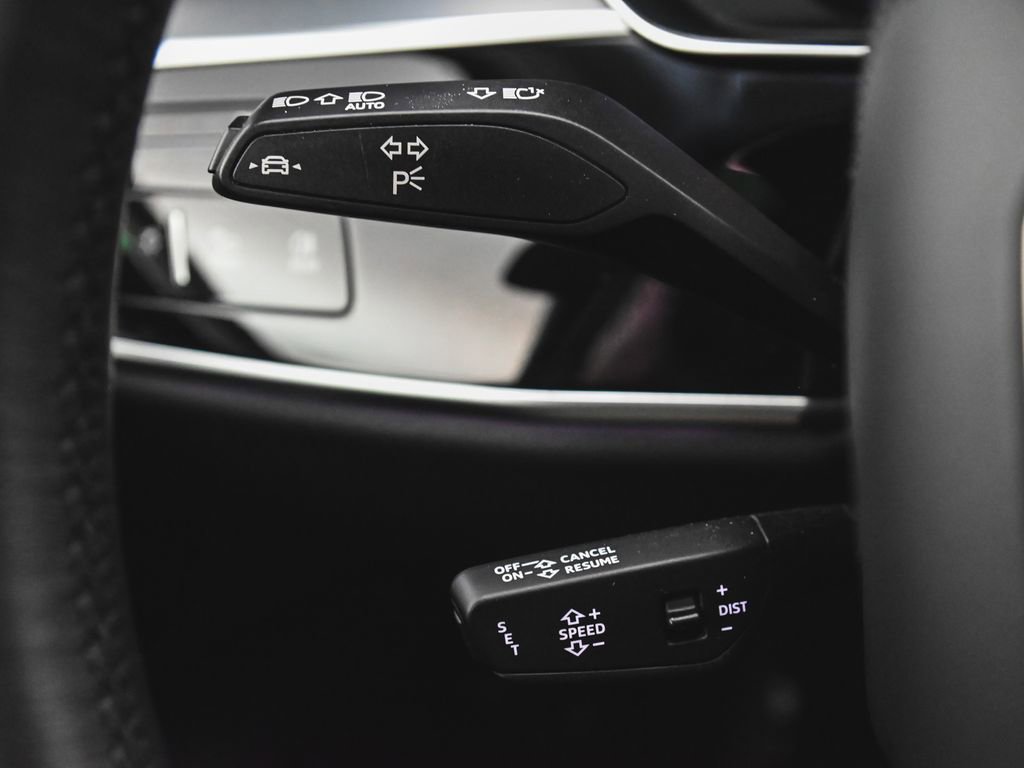 Used 2023 Audi A8 L 3.0T w/ Comfort Plus Package image 28