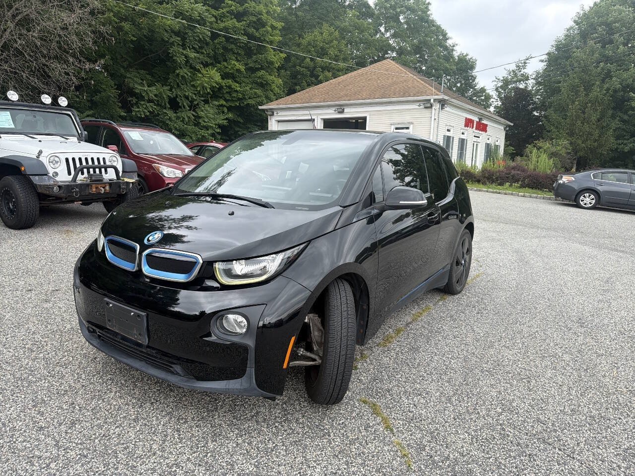 Used 2016 BMW i3 w/ Range Extender RWD image 2