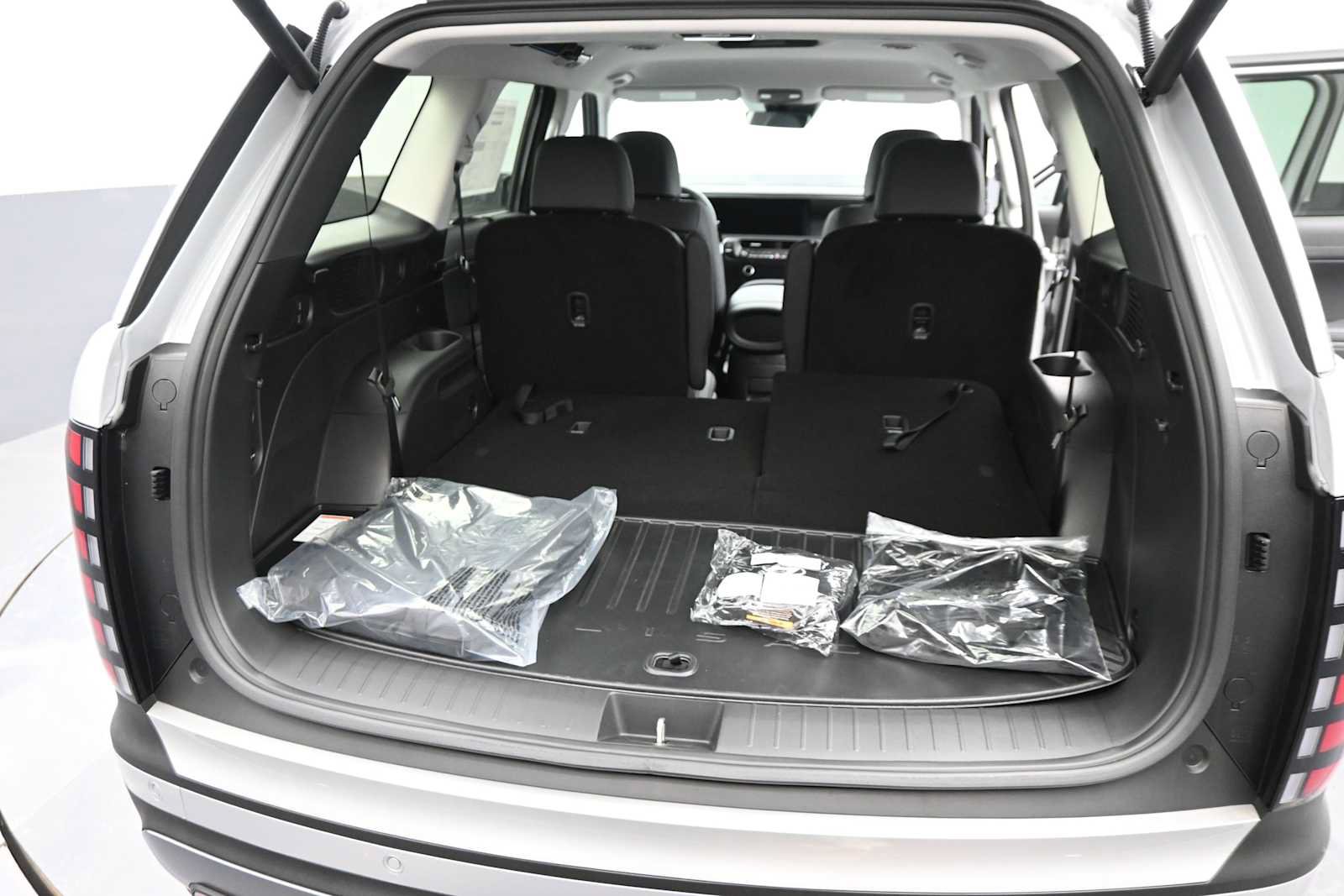 New 2026 Hyundai Palisade SEL AWD/4WD image 13