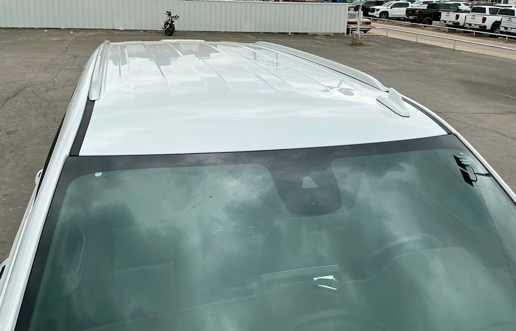 Used 2023 GMC Yukon SLT AWD/4WD image 12