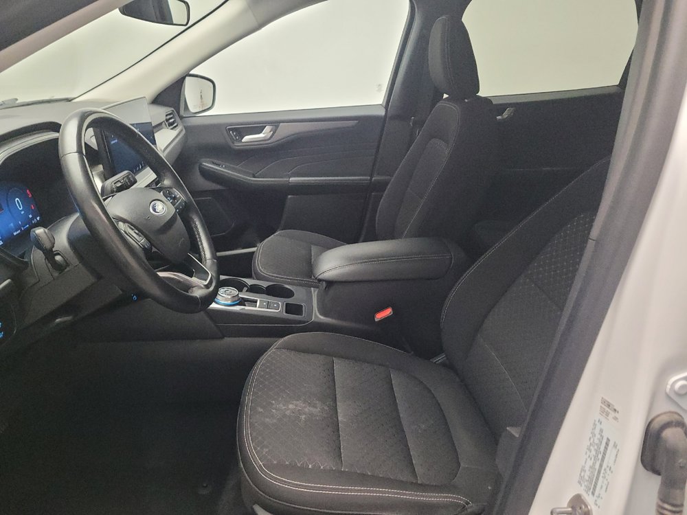Used 2023 Ford Escape Active w/ Tech Pack #2 AWD/4WD image 17