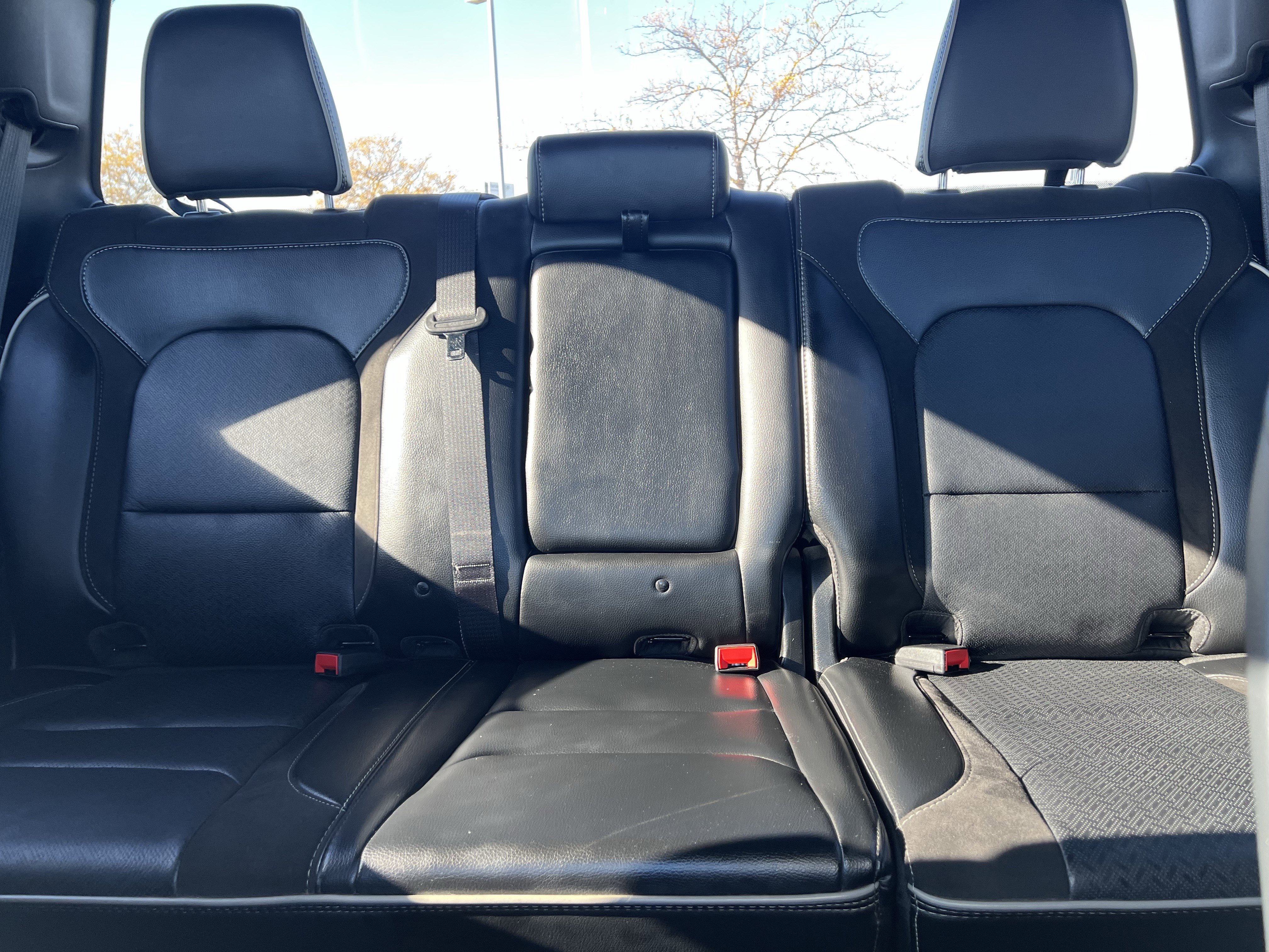 Used 2024 RAM 1500 Laramie image 13