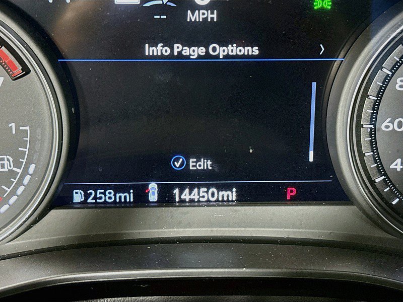 Used 2025 Cadillac XT5 Premium Luxury w/ Technology Package AWD/4WD image 13