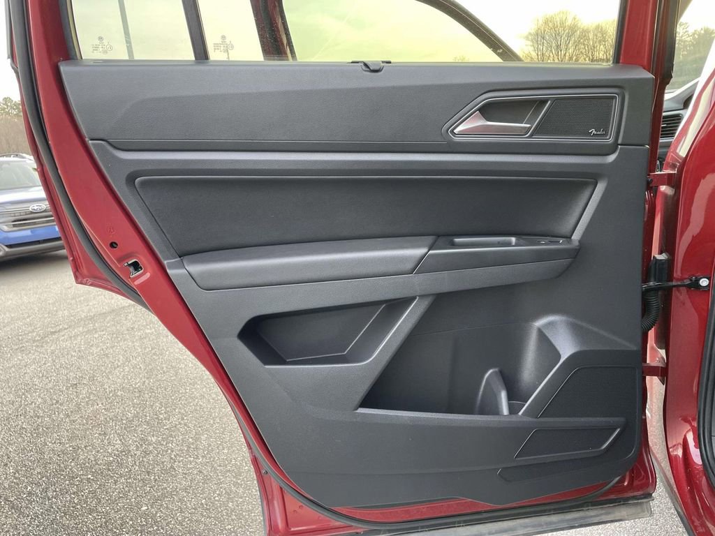 Used 2019 Volkswagen Atlas SEL Premium image 2