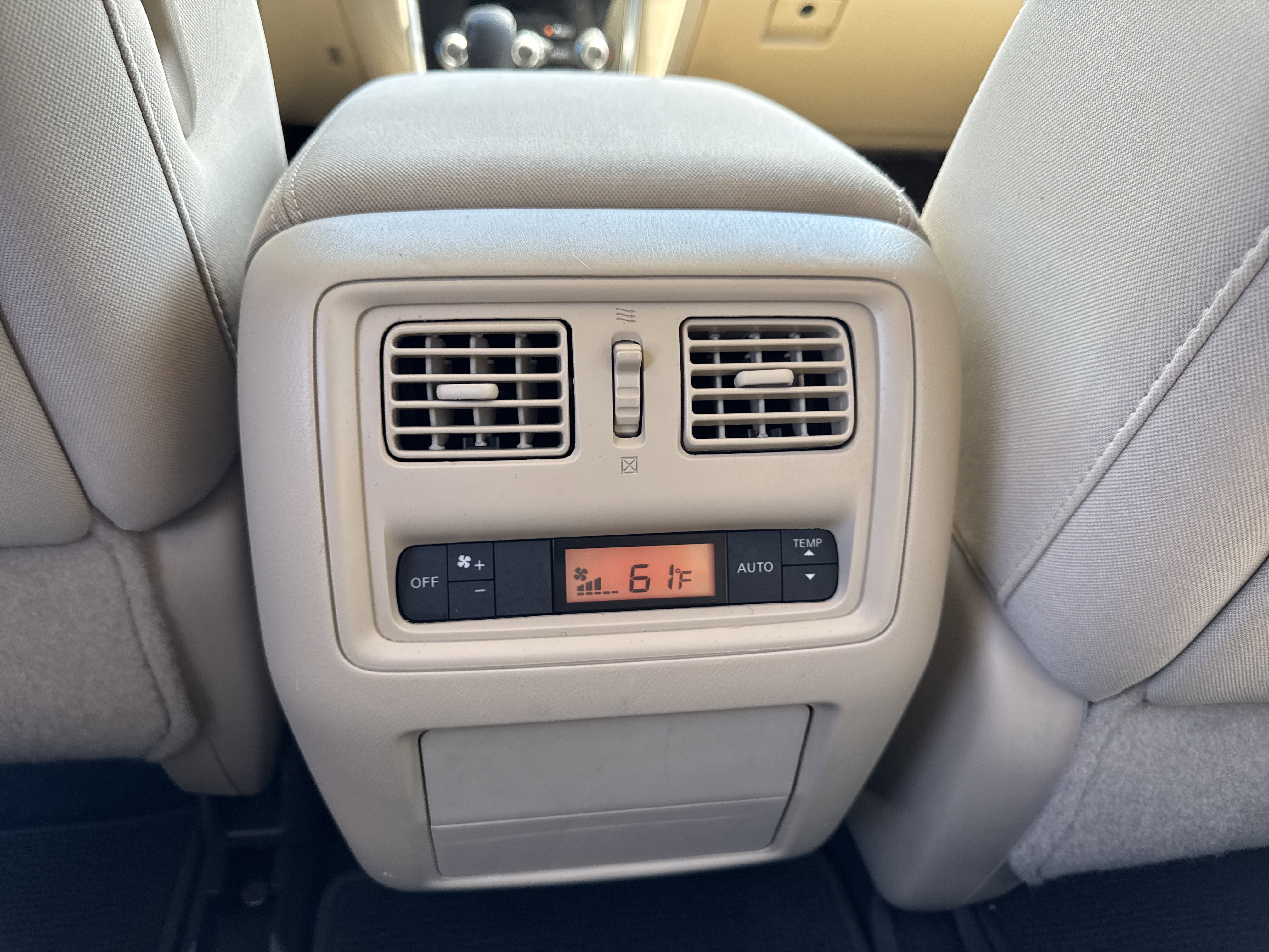 Used 2017 Nissan Pathfinder SV AWD/4WD image 20