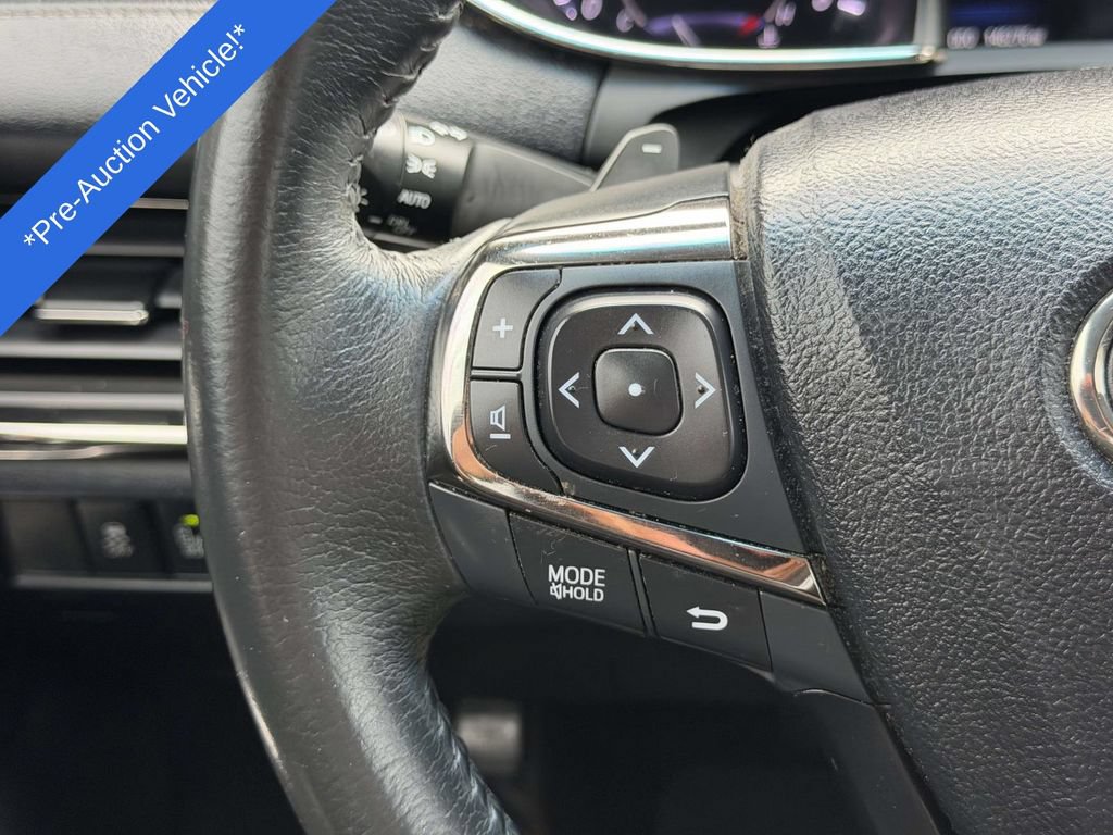Used 2016 Toyota Avalon XLE Premium FWD image 10
