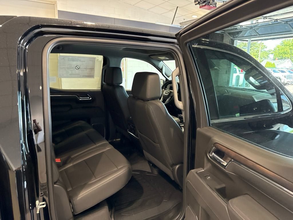 New 2026 GMC Sierra 1500 SLT w/ SLT Premium Plus Package AWD/4WD image 14