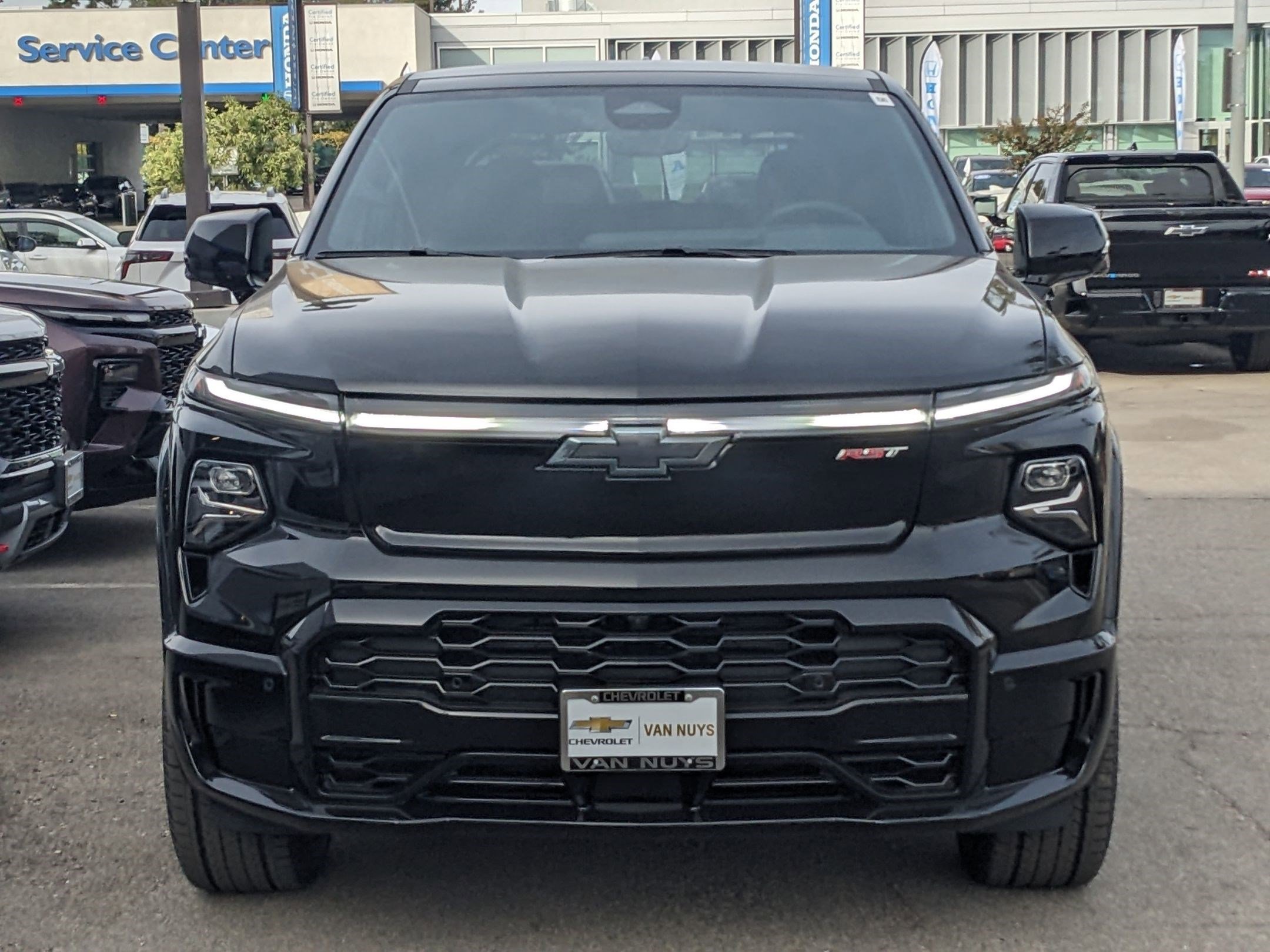 New 2025 Chevrolet Silverado EV RST image 2