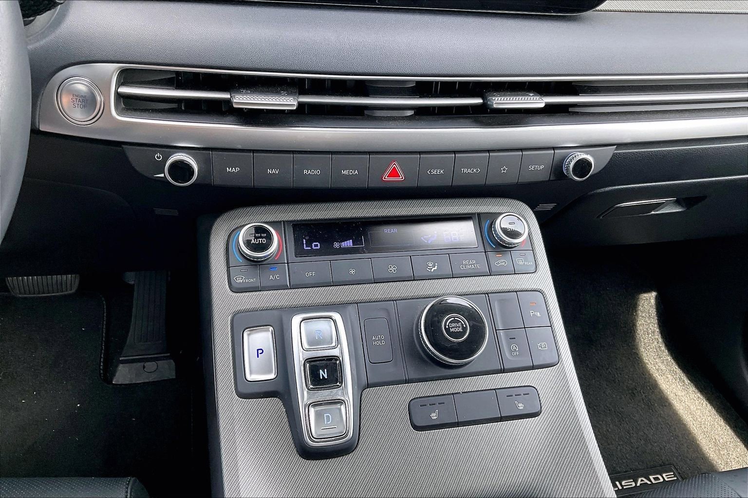 Used 2024 Hyundai Palisade XRT FWD image 15