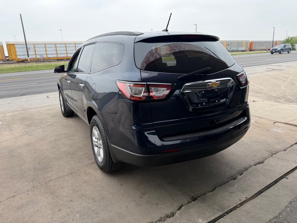 Used 2015 Chevrolet Traverse LS FWD image 23