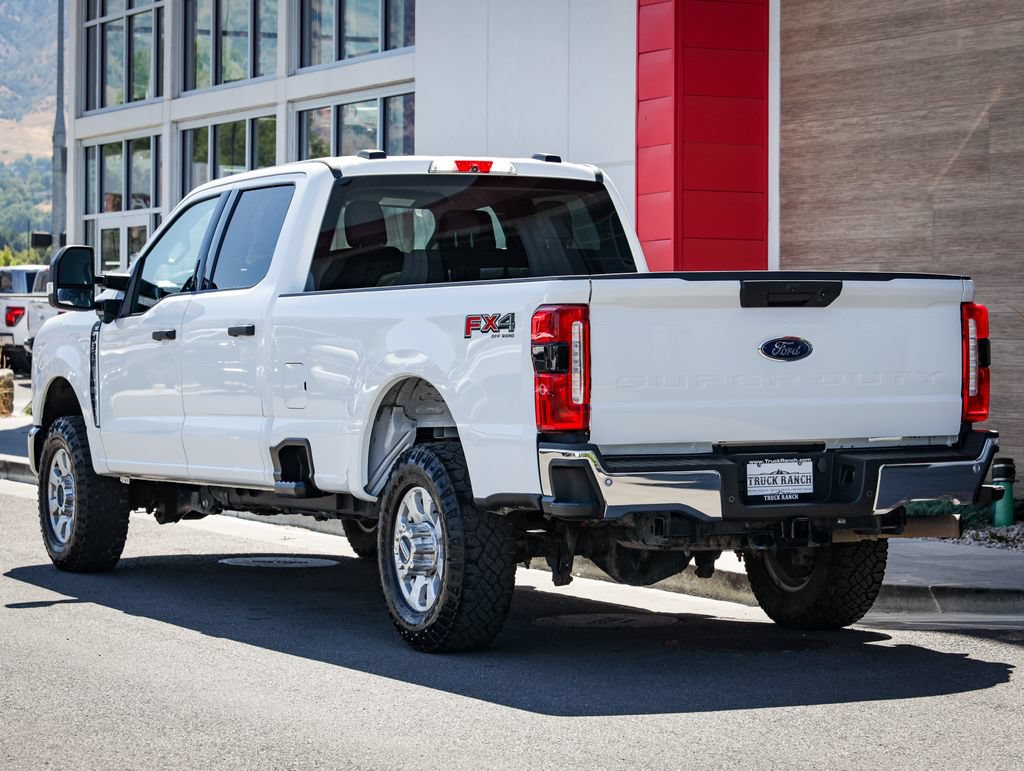 Used 2023 Ford F350 XLT w/ 360-Degree Camera Package AWD/4WD image 6