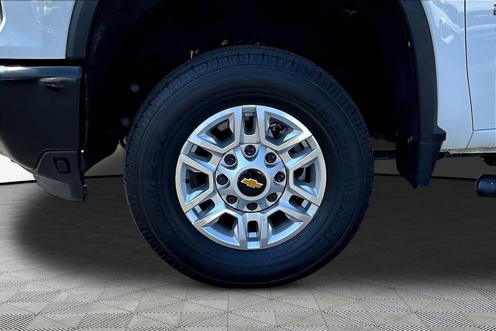 Used 2024 Chevrolet Silverado 2500 W/T w/ WT Fleet Convenience Package AWD/4WD image 29