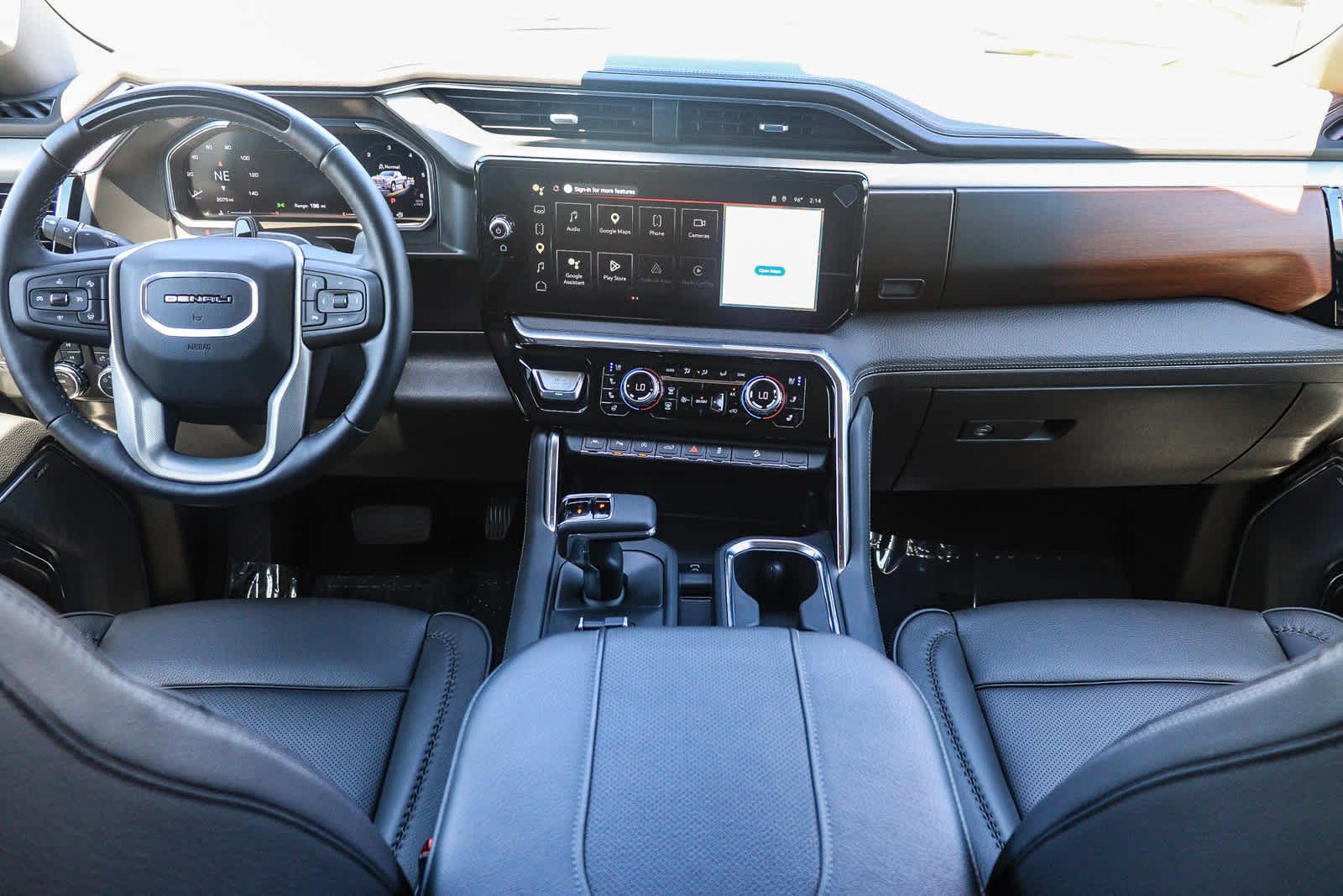 Used 2026 GMC Sierra 1500 Denali AWD/4WD image 13