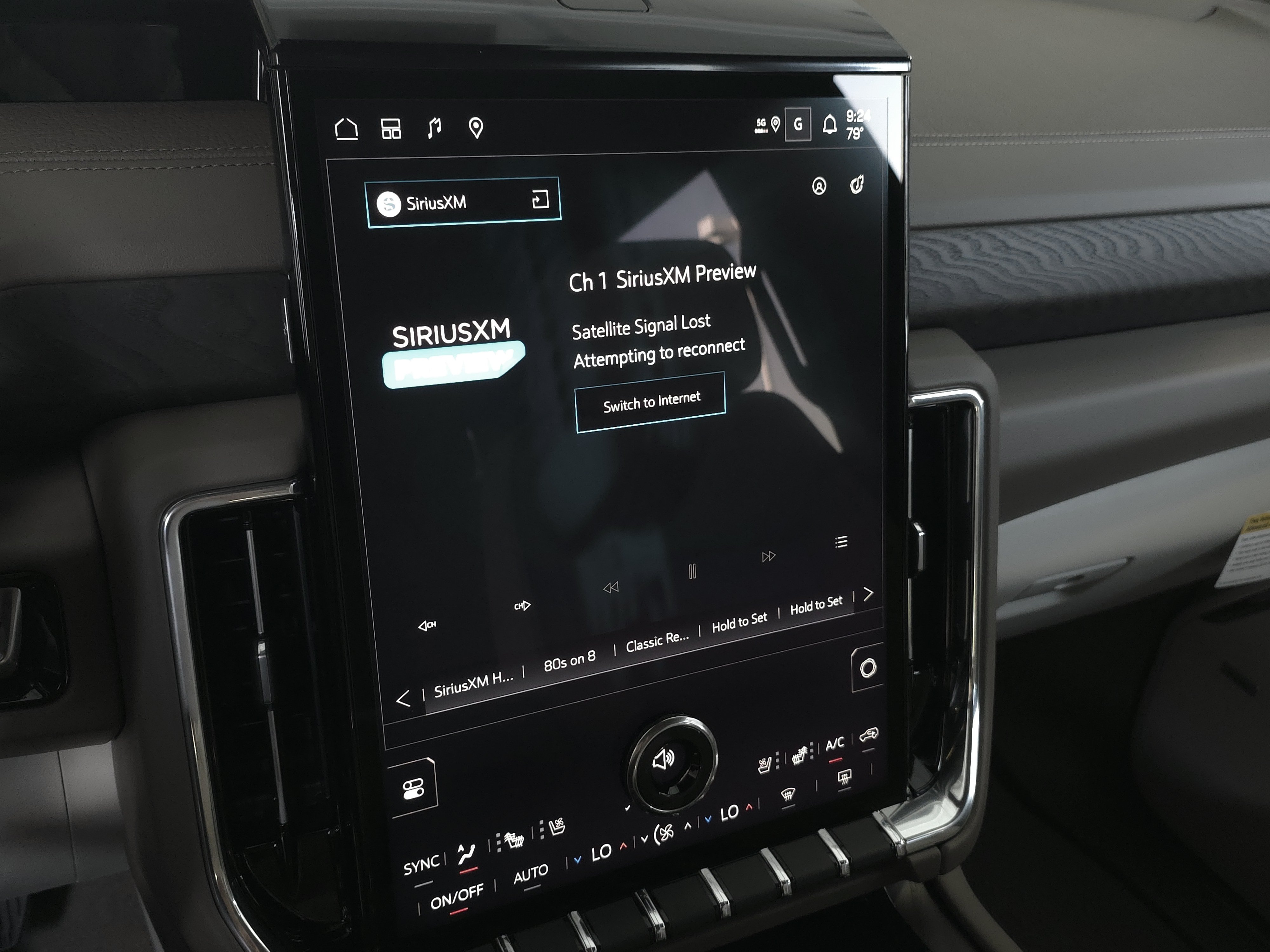 New 2026 GMC Yukon XL Denali w/ Denali Reserve Package AWD/4WD image 18