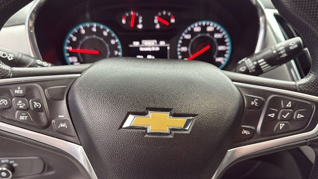 Used 2023 Chevrolet Equinox LS image 21
