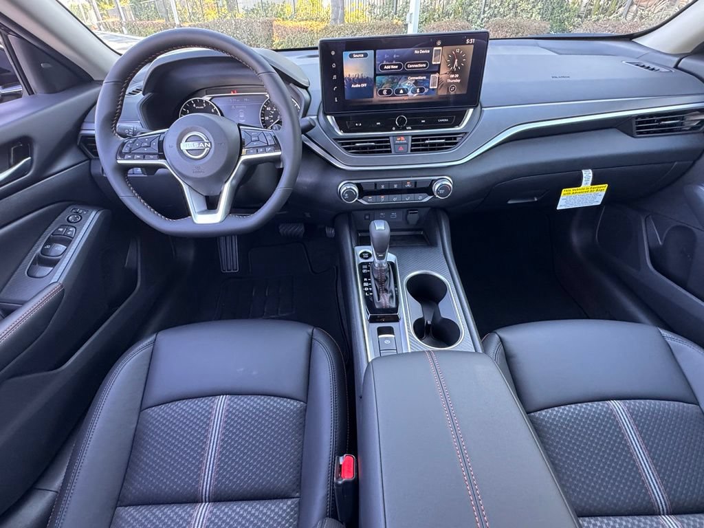 New 2026 Nissan Altima 2.5 SR FWD image 19