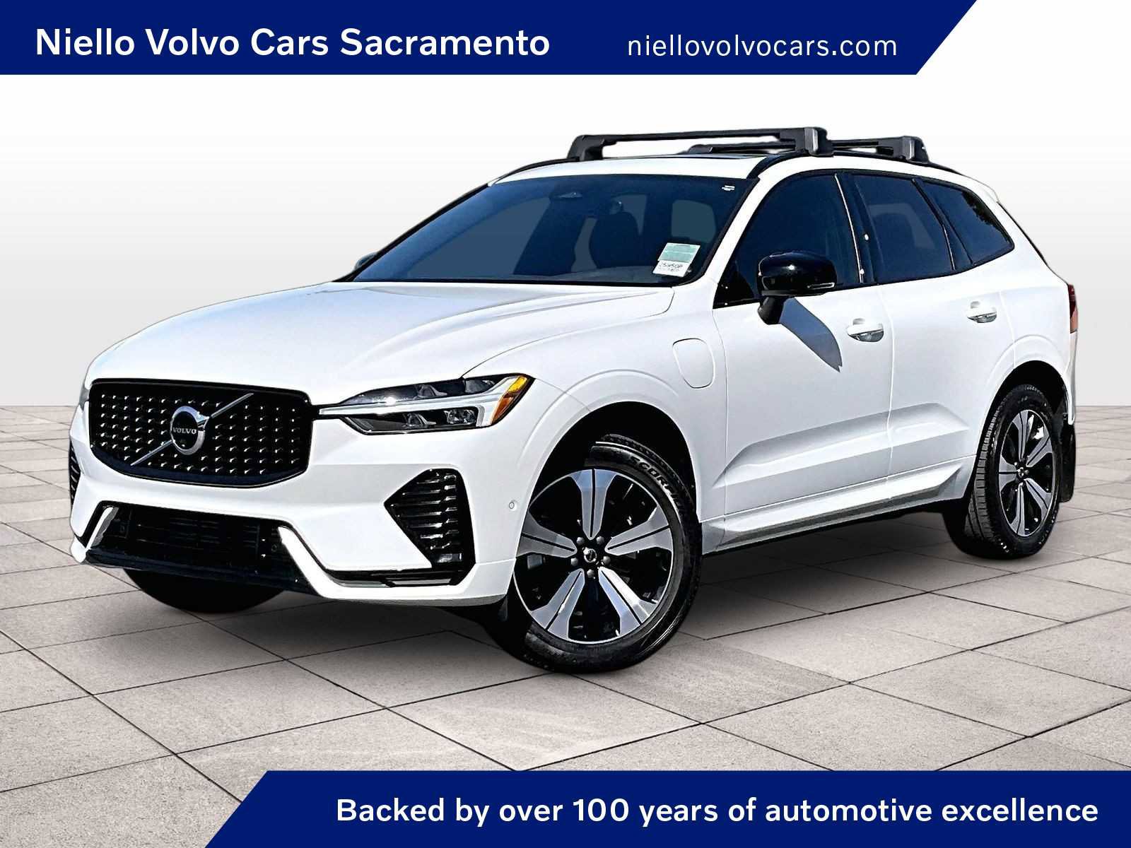 Used 2025 Volvo XC60 T8 Plus w/ Protection Package Premier image 1