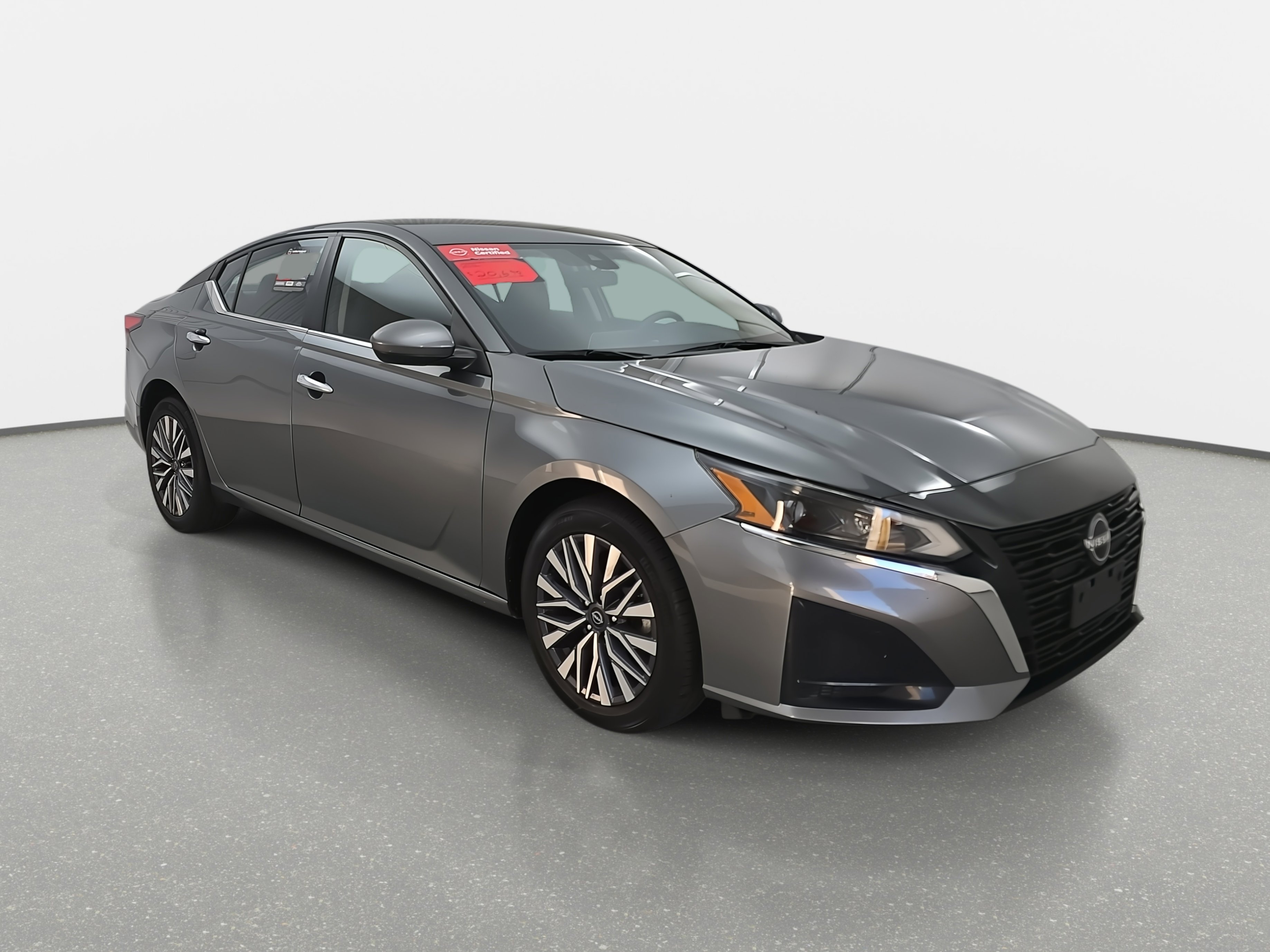 Certified 2023 Nissan Altima 2.5 SV image 3