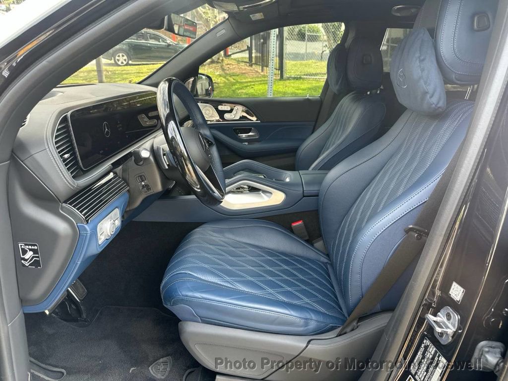 Used 2025 Mercedes-Benz Maybach GLS 600 4MATIC image 6