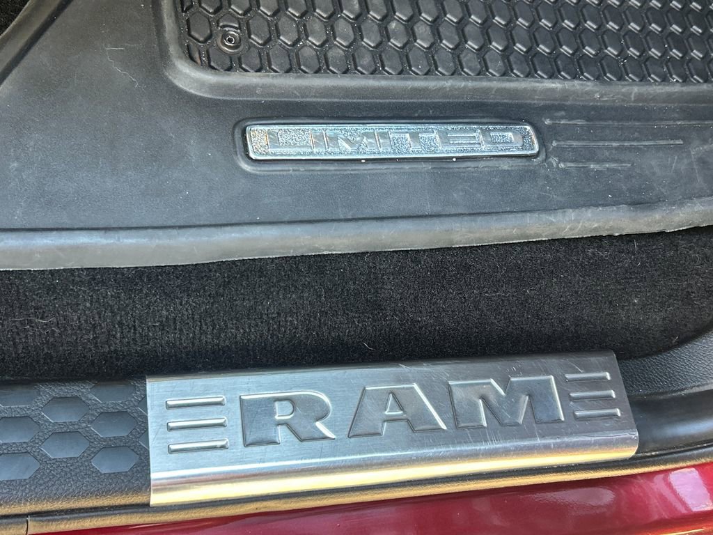 Used 2016 RAM 2500 Limited AWD/4WD image 34