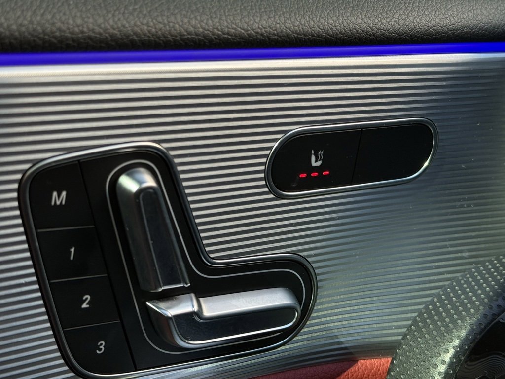 Used 2021 Mercedes-Benz A 220 image 15