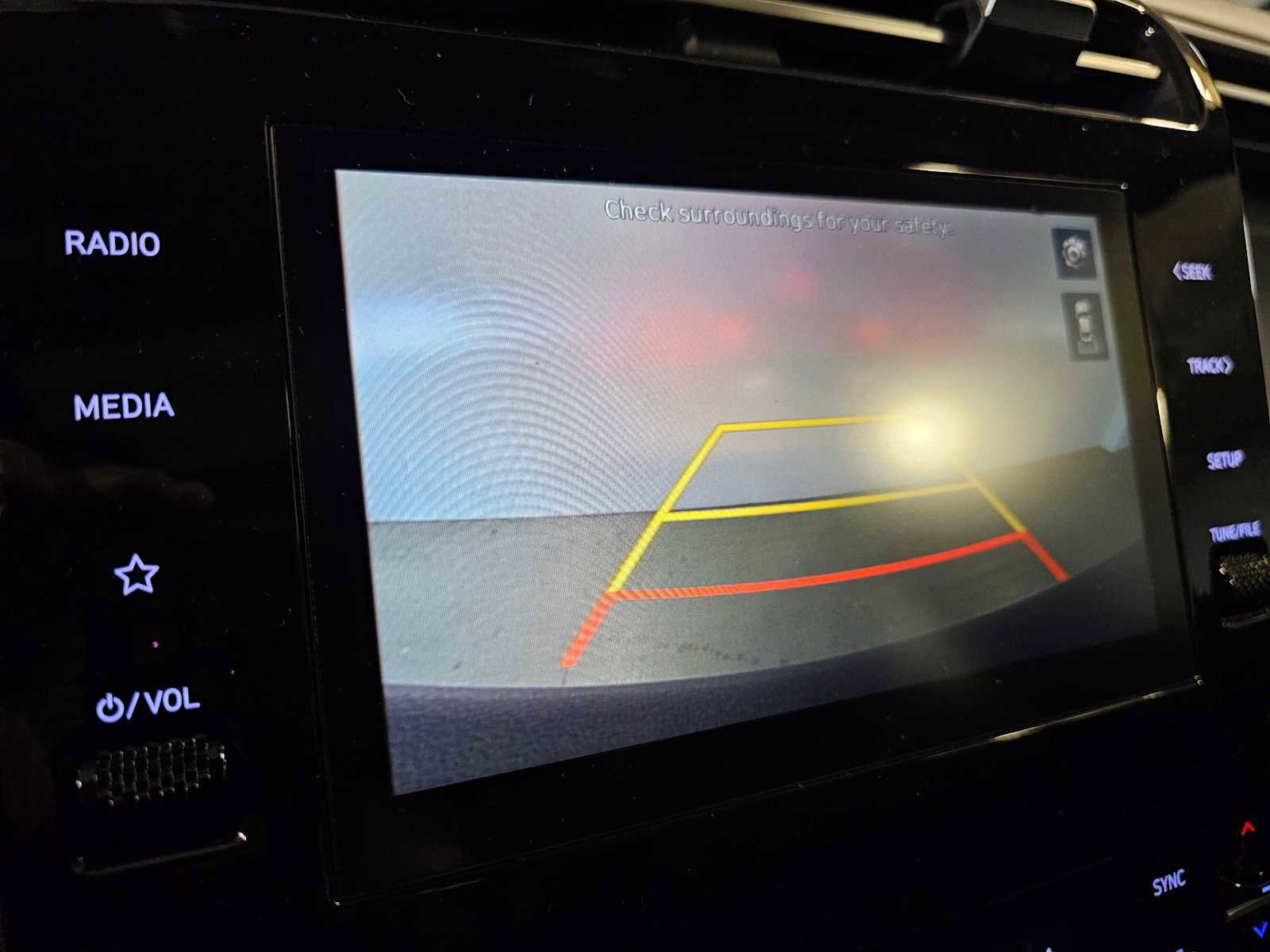 Used 2022 Hyundai Santa Cruz SEL Premium image 17