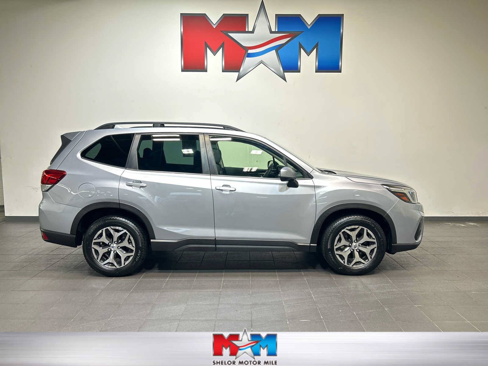 Used 2021 Subaru Forester Premium AWD/4WD image 1