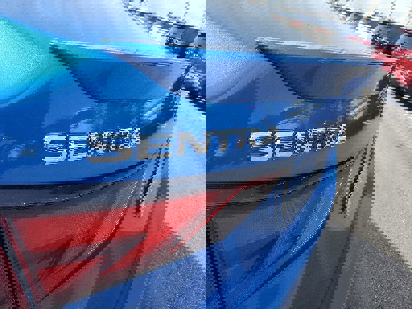 New 2025 Nissan Sentra SR w/ SR Premium Package image 7