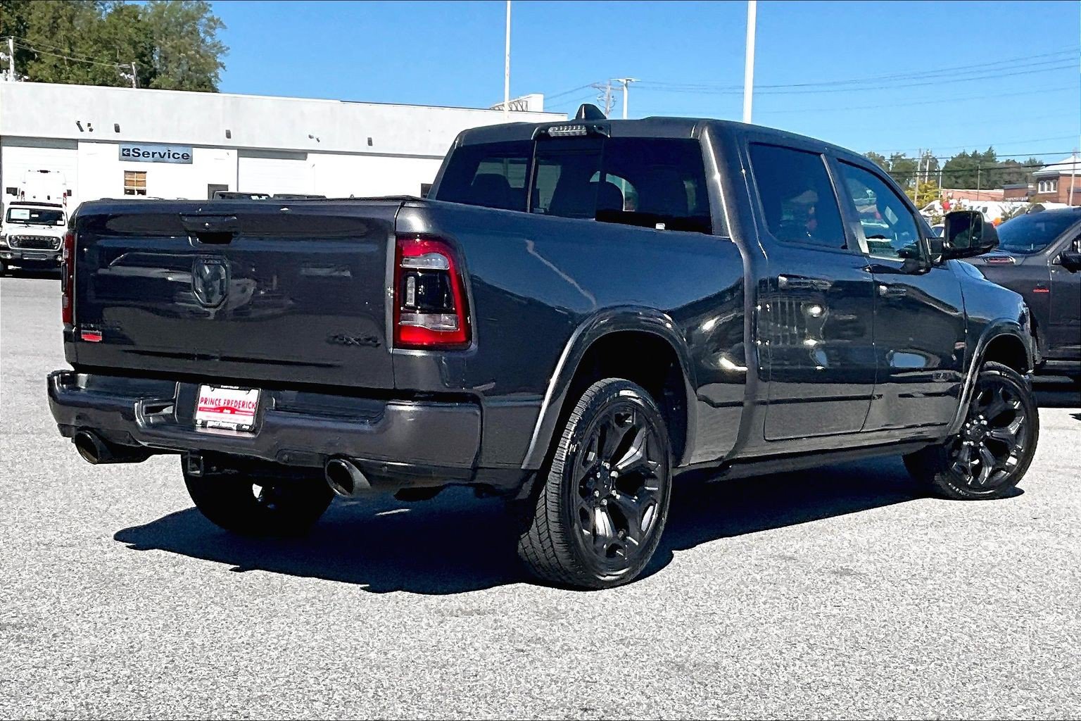 Used 2022 RAM 1500 Limited AWD/4WD image 11