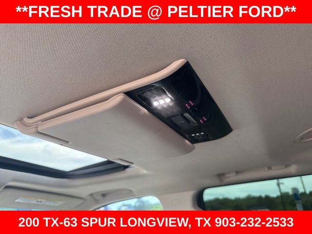 Used 2018 Chevrolet Suburban LT image 10