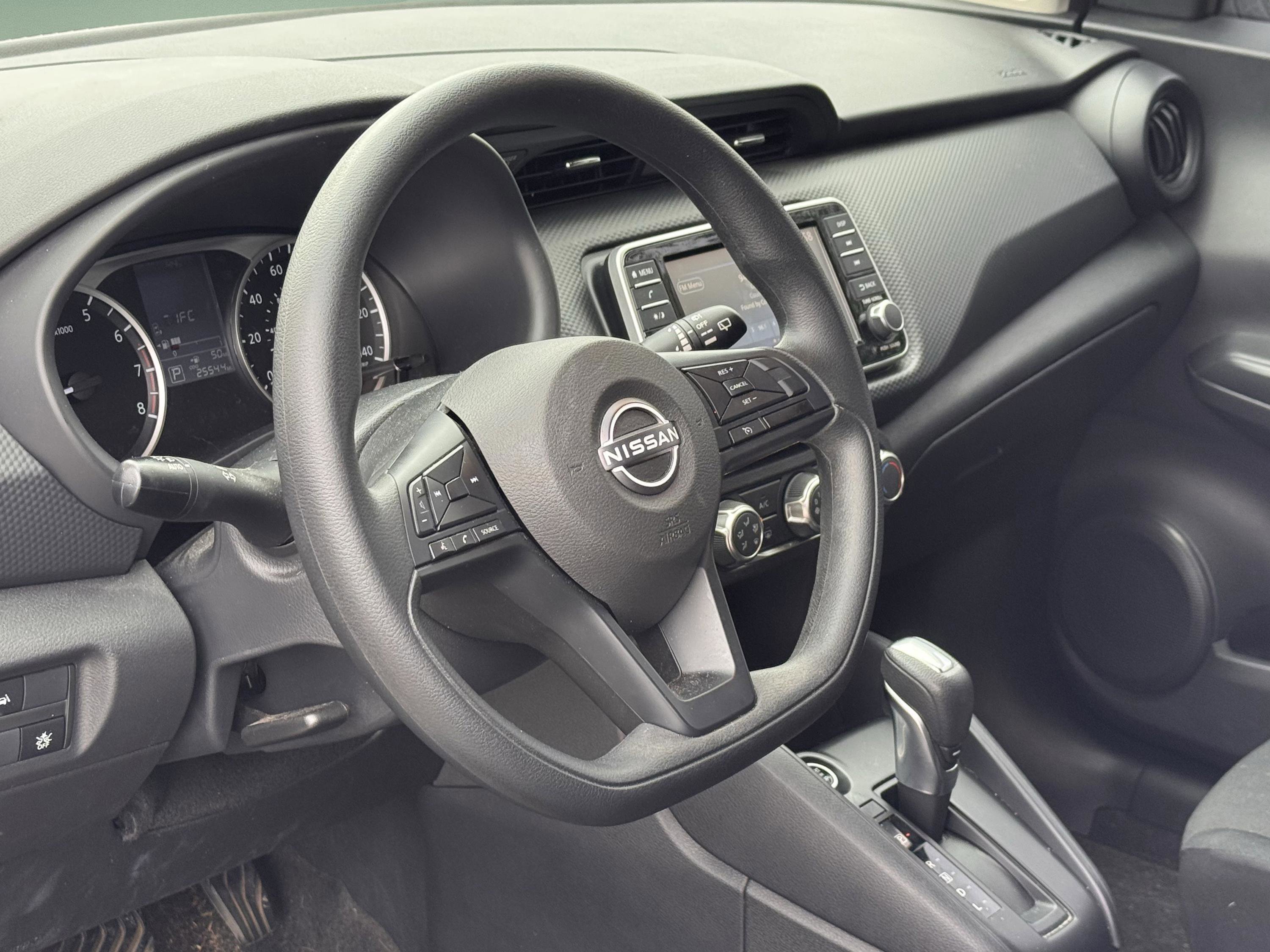 Used 2024 Nissan Kicks S FWD image 13