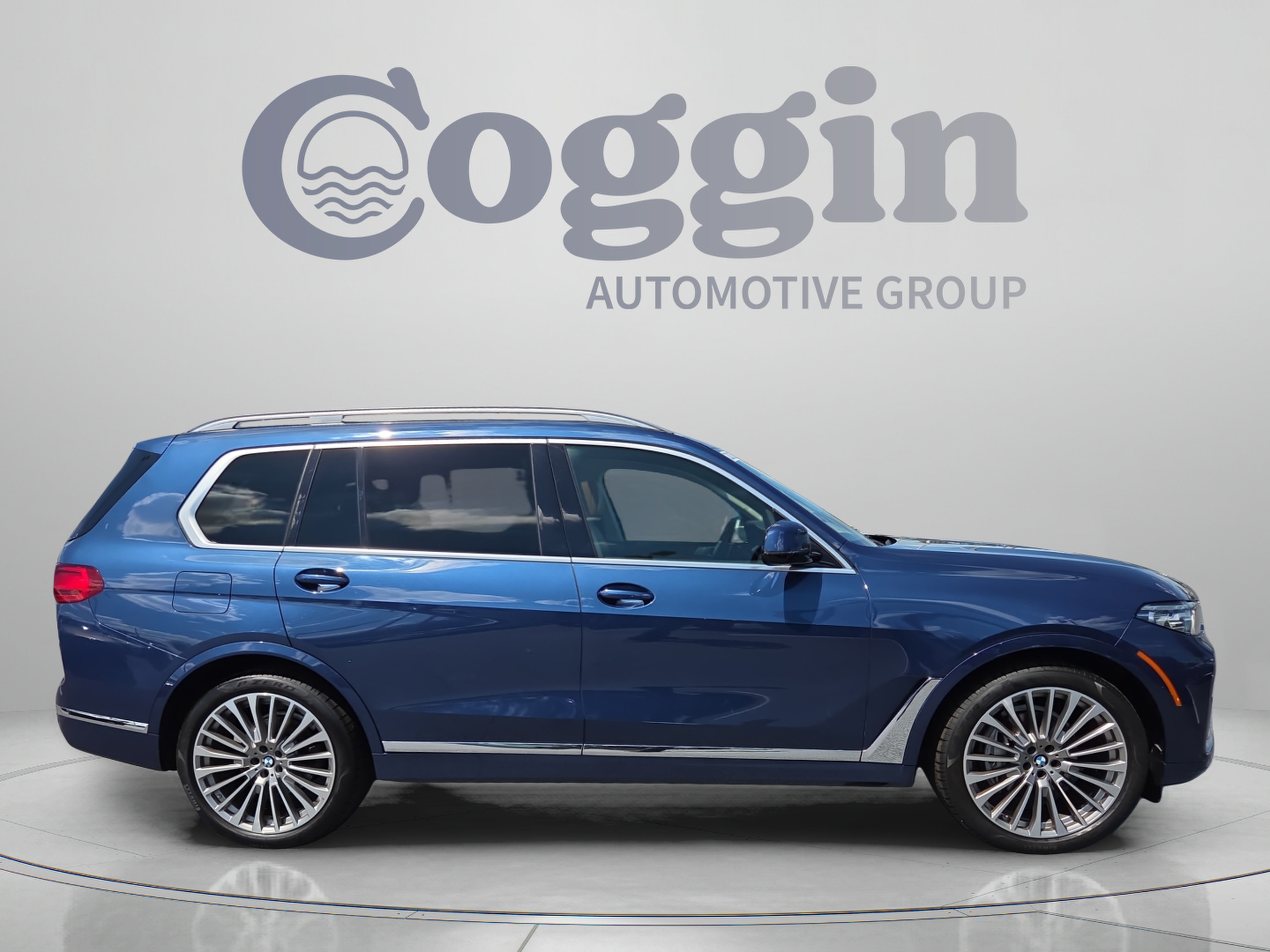 Used 2022 BMW X7 xDrive40i w/ Executive Package AWD/4WD image 6