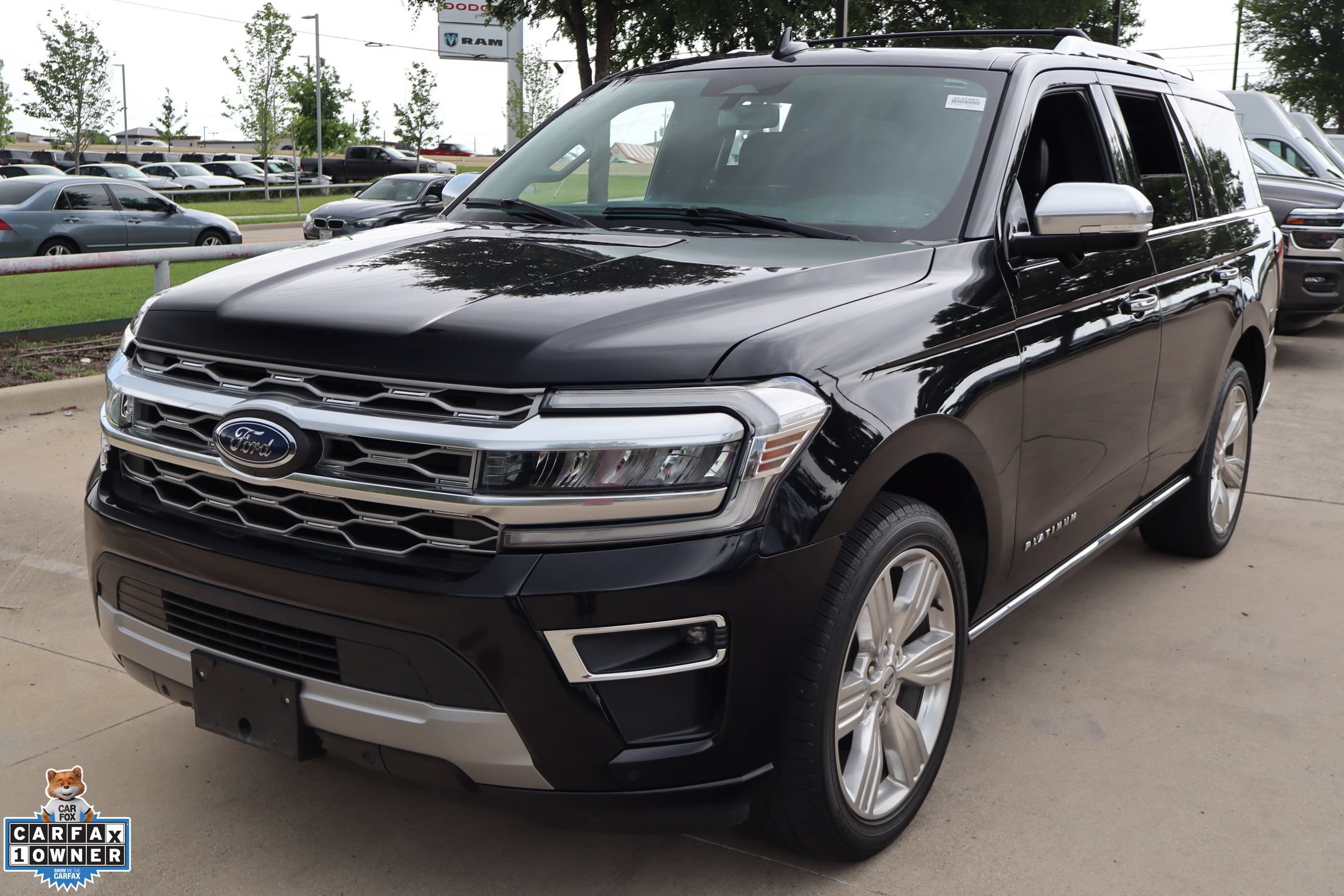 Used 2023 Ford Expedition Platinum RWD image 8