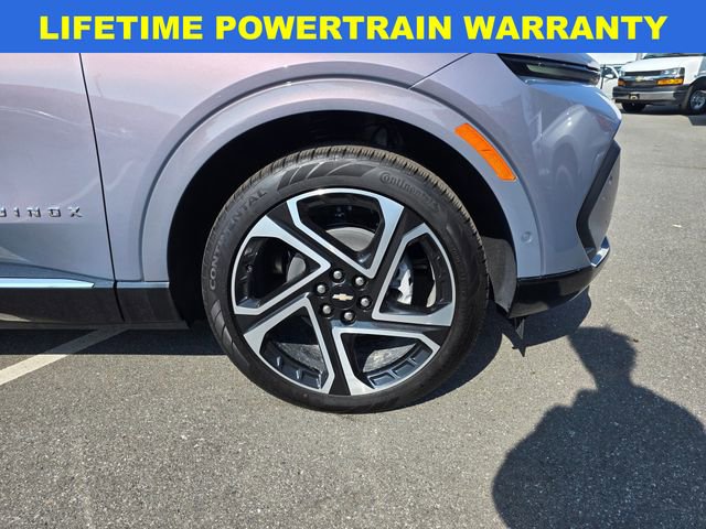 New 2025 Chevrolet Equinox EV LT image 9