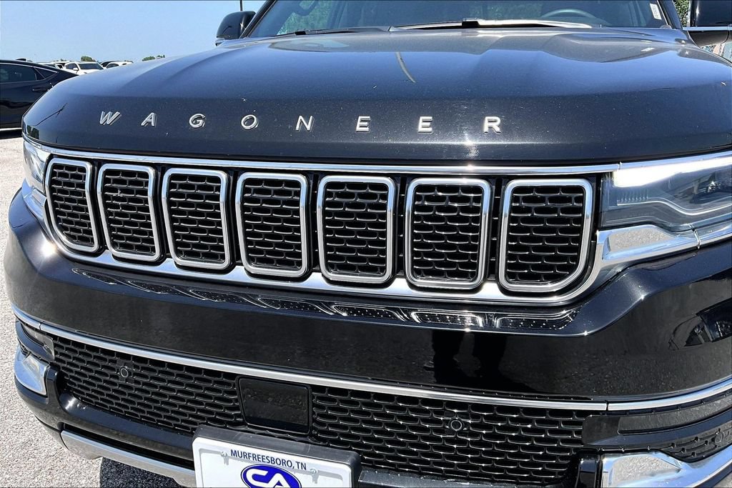 Used 2024 Jeep Wagoneer Series II AWD/4WD image 39