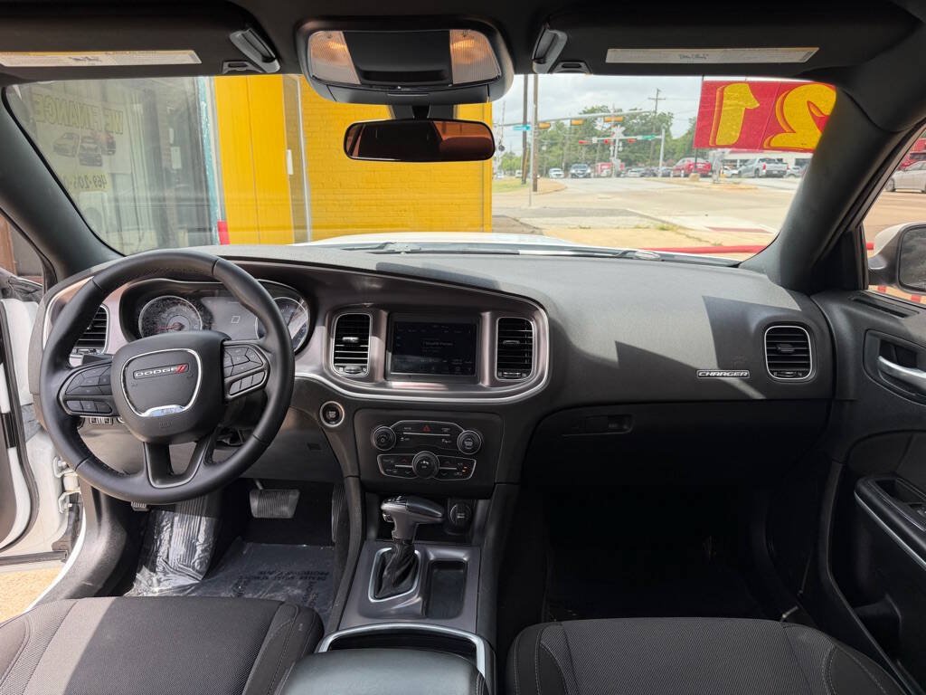 Used 2021 Dodge Charger SXT RWD image 16