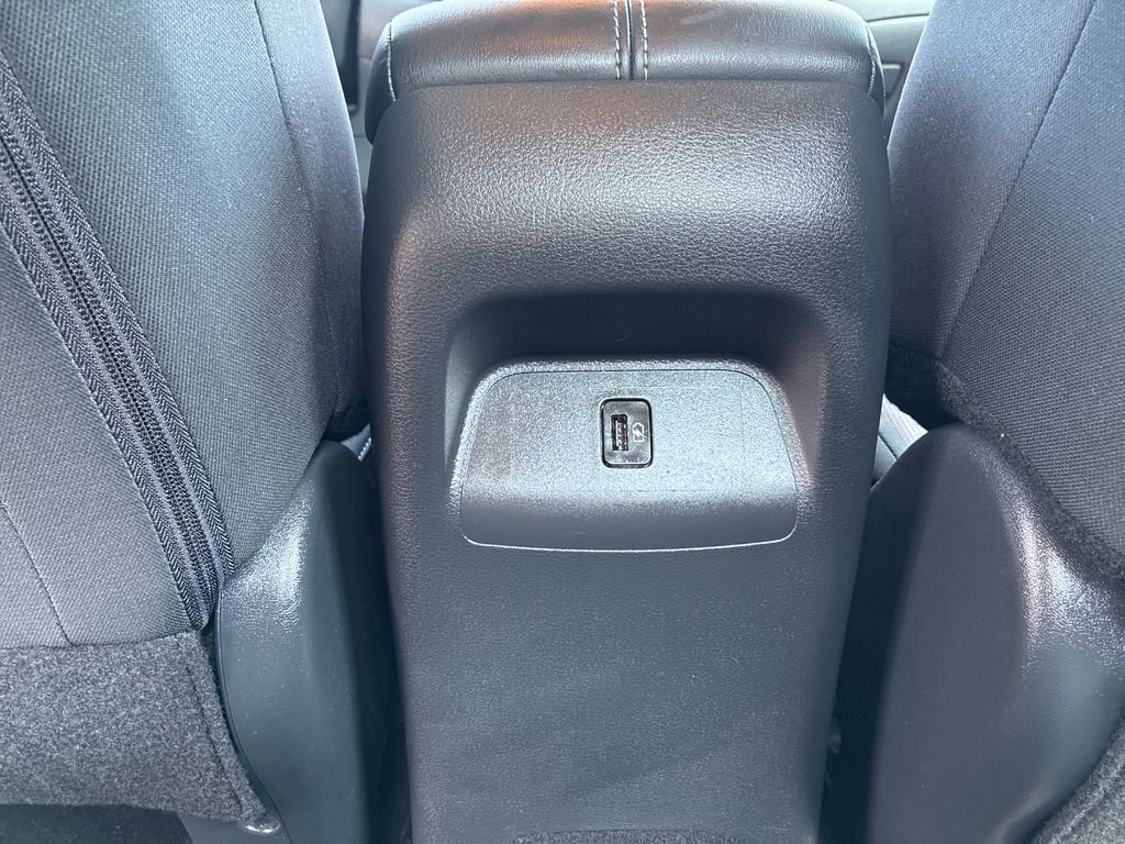 Used 2023 Nissan Sentra SV FWD image 17