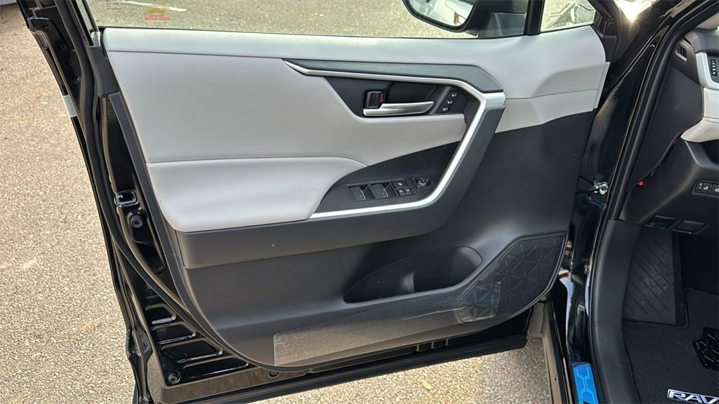 New 2025 Toyota RAV4 XLE Premium image 13