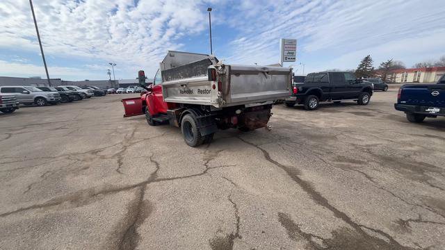 Used 2008 GMC TopKick C5500 2WD Regular Cab image 3