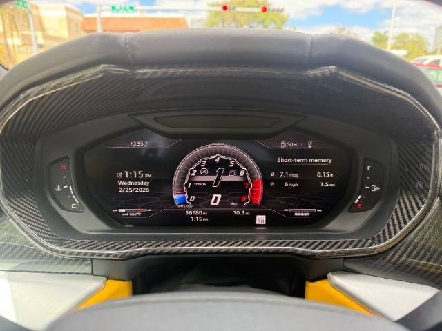 Used 2020 Lamborghini Urus image 29