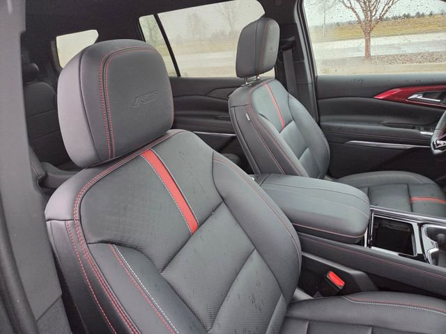 Used 2024 Chevrolet Traverse RS w/ LPO, Floor Liner Package AWD/4WD image 36
